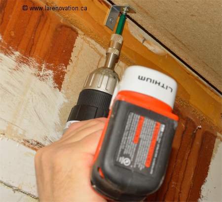 Photo d'une mini perceuse-visseuse � piles