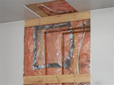 Photo de la démolition du gypse trempé